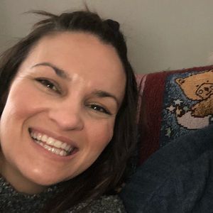 Meet your Posher, Robin